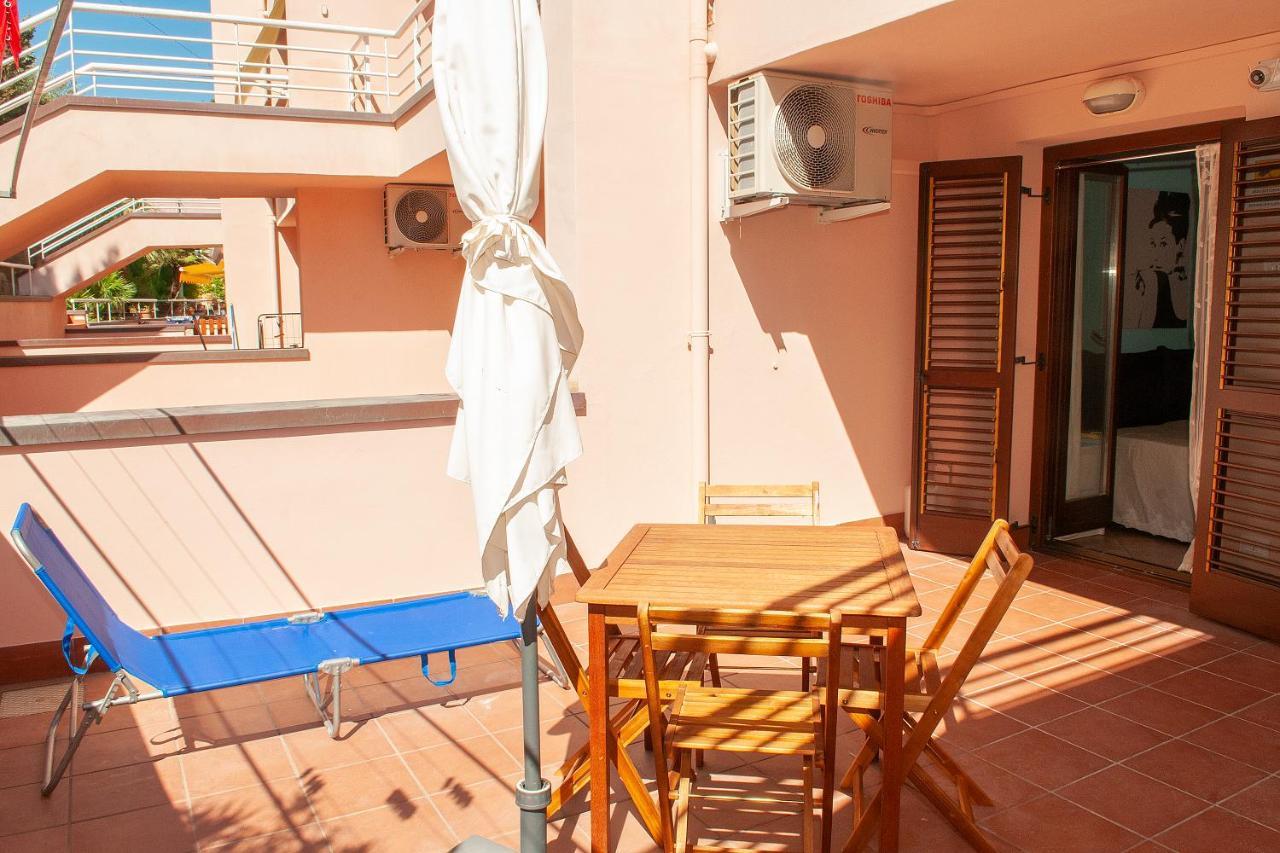 Sunnyhomecefalu39 Kültér fotó